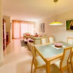 Apartamento En Los Patios De Santa Maria Golf